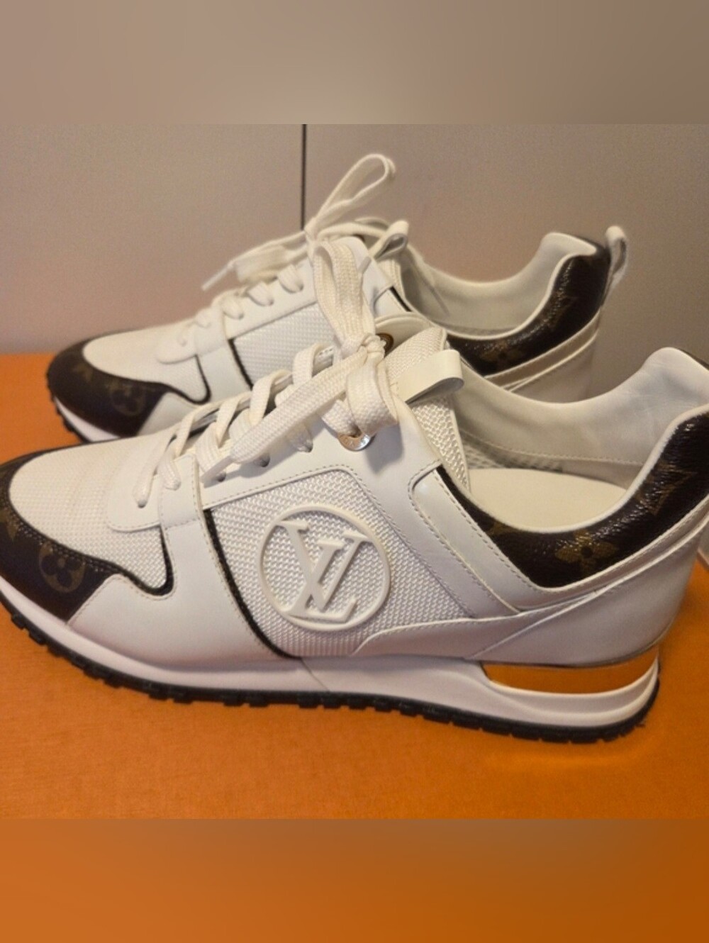 Louis Vuitton White and Brown Ladie'sSneakers